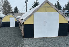barn shop D14 D15
